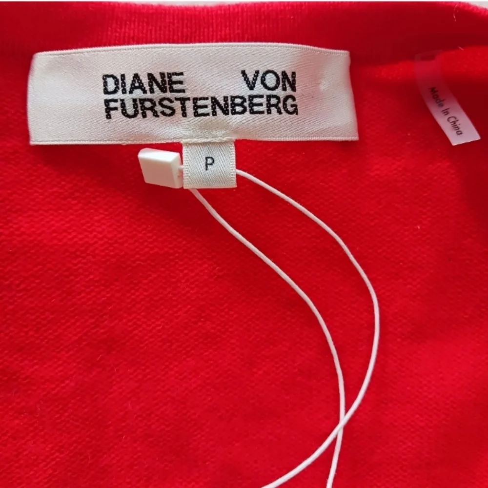 NWT Diane von  Furstenberg Cashmere/ Woll Red Wrap Dress Size P - Picture 9 of 10
